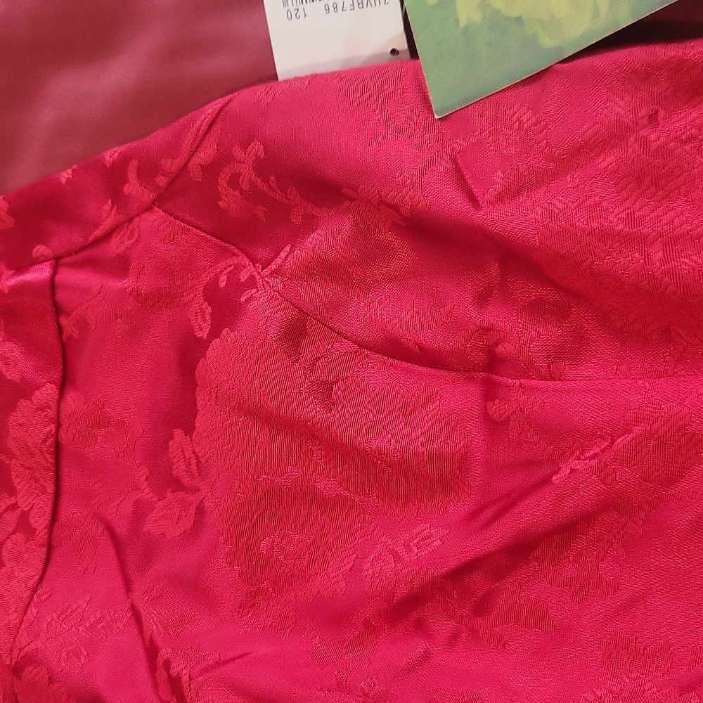 Dress - Picture 3 of 7